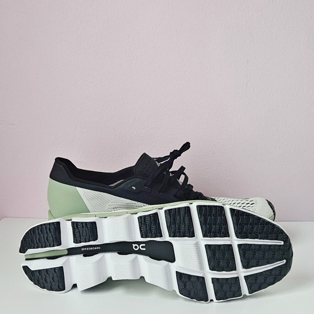 On Cloudboom Running Sneakers - Picture 5 of 6